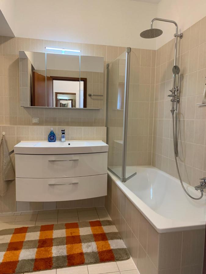 Apartment Rebe Schweinfurt Bagian luar foto